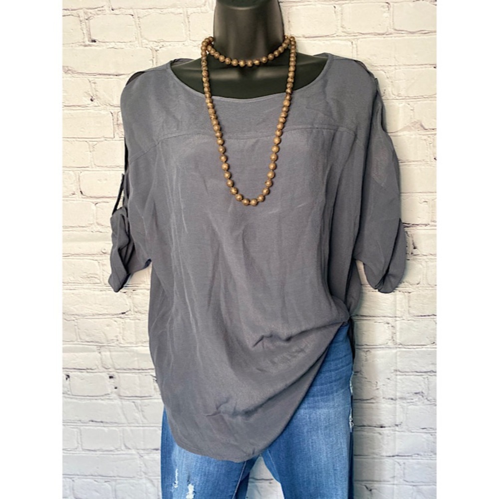 Loft short sleeve blouse